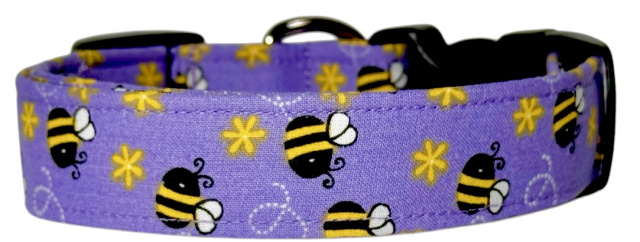 Little Bumble Bees on Purple Dog Collar